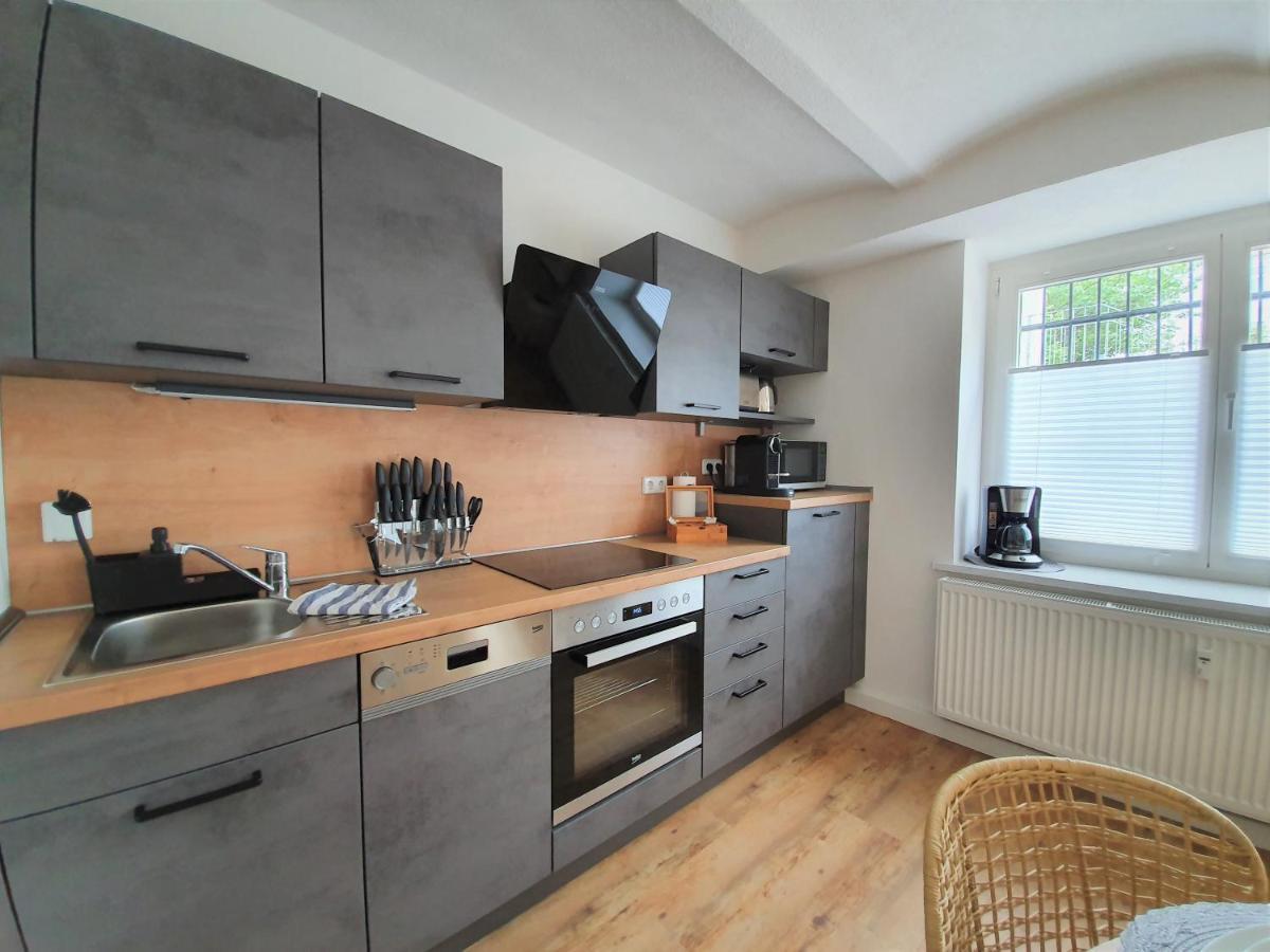 Pb Ferienwohnungen - Fewo 1 - Stilvoll Eingerichtetes Apartment Im Herzen Senftenbergs Luaran gambar