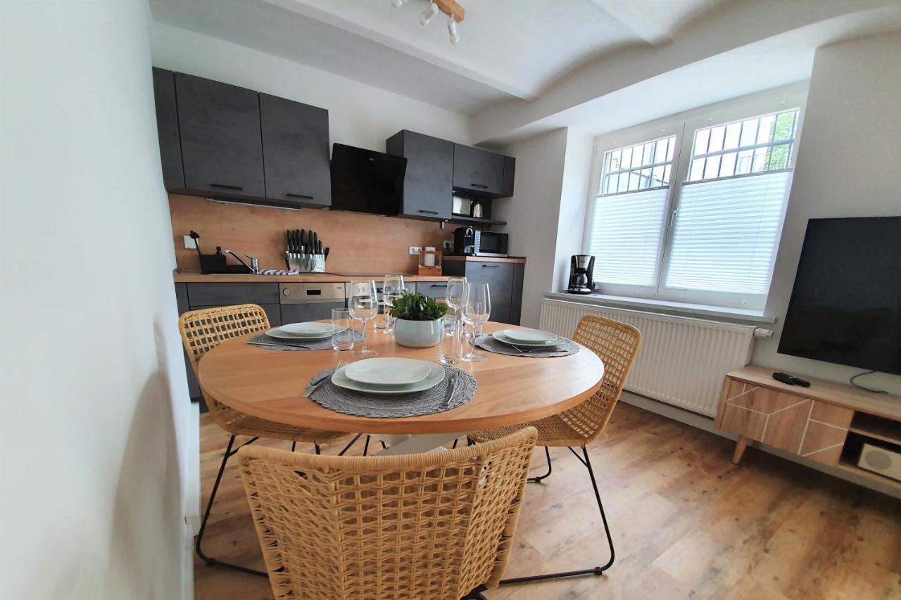 Pb Ferienwohnungen - Fewo 1 - Stilvoll Eingerichtetes Apartment Im Herzen Senftenbergs Luaran gambar